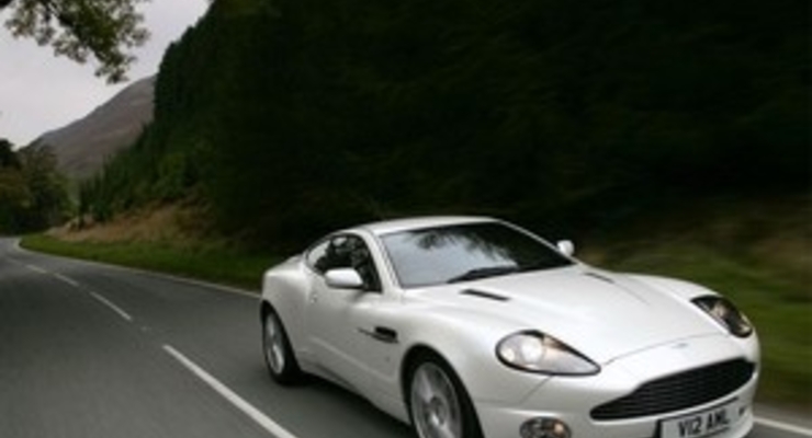 Список самых "крутых" торговых марок возглавил Aston Martin