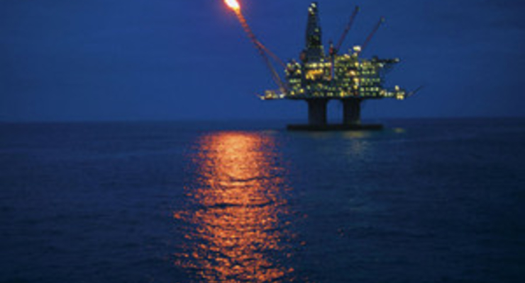 Нефть впервые с апреля стоит меньше 100 долларов