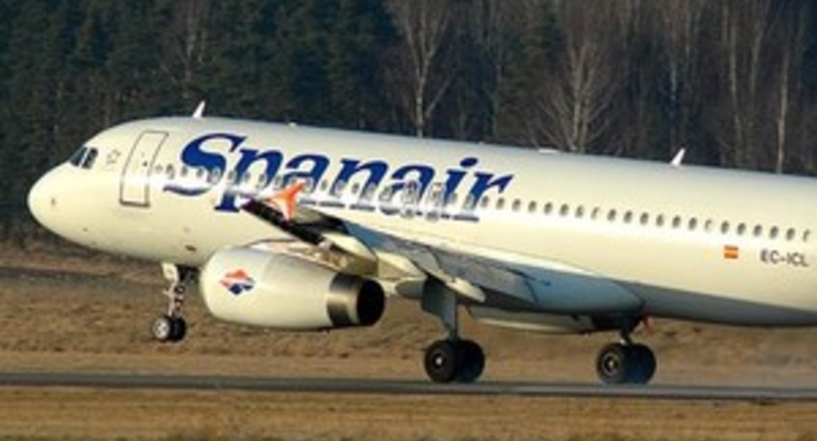 Самолет Spainair совершил экстренную посадку