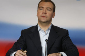ЧФ подчиняется мне, а не Ющенко, - Медведев