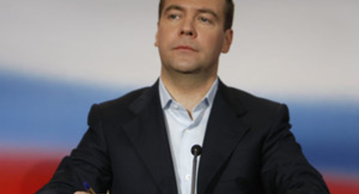 ЧФ подчиняется мне, а не Ющенко, - Медведев