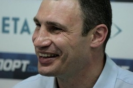 Из депутатского кресла на ринг: Виталий Кличко подписал контракт на чемпионский бой