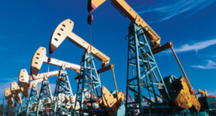 Цена на нефть упала почти на 3,5 доллара