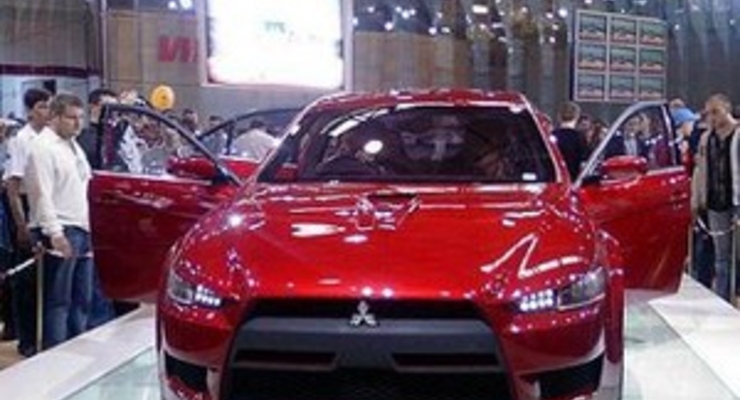 Автомобильный ажиотаж в Украине продлится до 2012 года