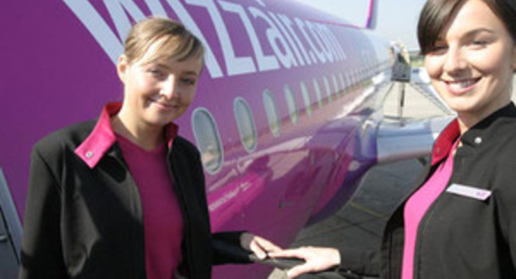 Самолет бюджетных авиалиний совершил первый перелет в Украине