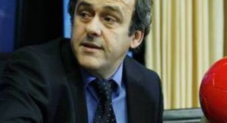 На Евро-2012 Польша проведет все важные матчи вместо Украины