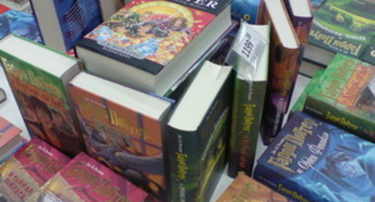 «Гарри Поттер» стал самой продаваемой книгой в мире после Библии