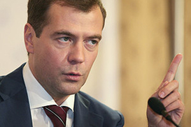 Медведев пытается контролировать Ющенко?