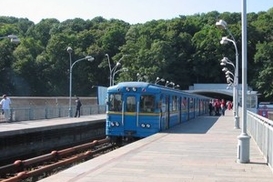 Проводить метро на Куреневку не будут