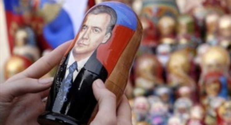 Из Медведева сделали матрешку (фото)