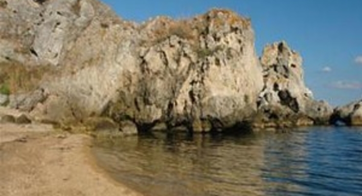 Курортникам пообещали крымское побережье без мазута