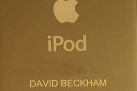 Дэвиду Бэкхему подарили золотой iPod (фото)