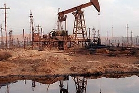 Цены на нефть немного понизились