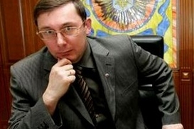 Черновецкому вменяют «торможение» расследования земельных афер