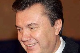 Ющенко втихаря подарил Януковичу дачу?