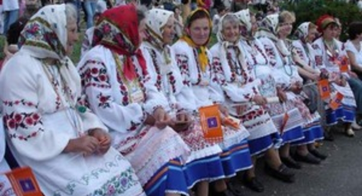 36% взрослых украинцев все еще игнорируют мобильную связь