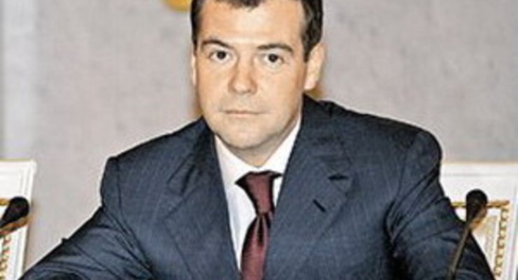 Медведев хочет сохранить газового посредника