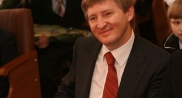 Яценюк наказал не Ахметова, а инвалидов и малообеспеченных