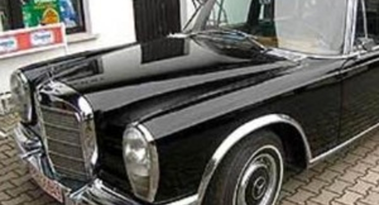Mercedes Брежнєва продали с аукциона