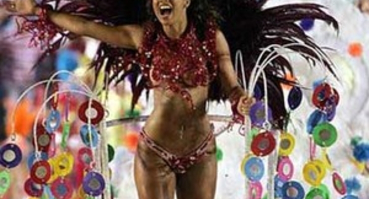 Карнавал в Рио-де-Жанейро приносит родине убытки