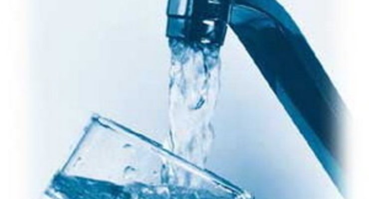 В Херсоне без воды остались 25 тысяч жителей