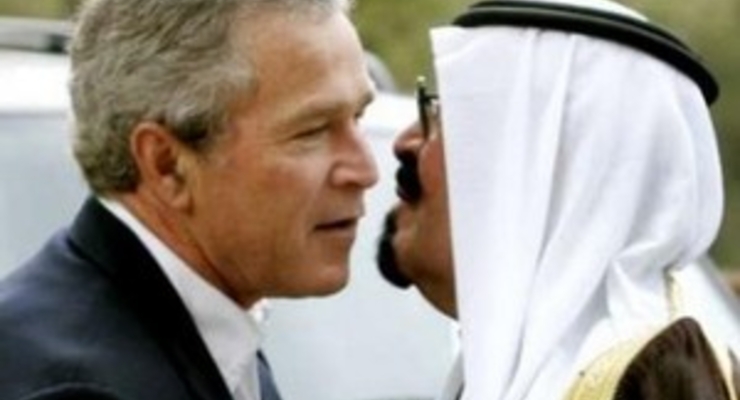 Буш просит Саудовскую Аравию снизить цены на нефть