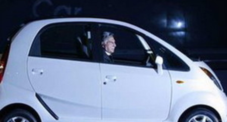 Tata Motors представила самый дешевый в мире автомобиль (фото)