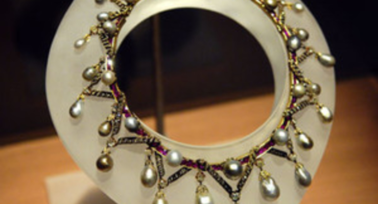 Драгоценности Марии Антуанетты никто покупать не захотел…