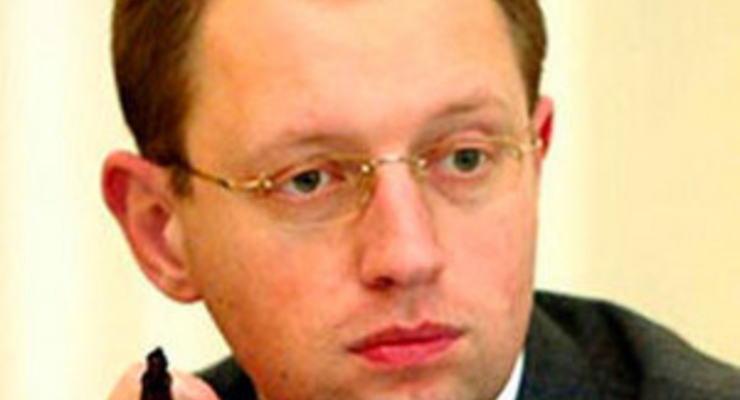 Арсений Яценюк избран главой Верховной Рады