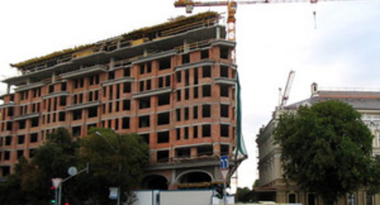 Из-за нарушений правил безопасности в Киеве остановлены 43 стройки