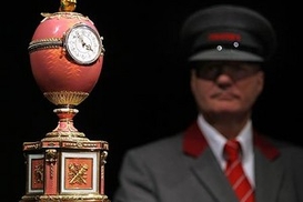 Яйцо Фаберже продано за рекордные 9, 2 млн фунтов стерлингов (фото)