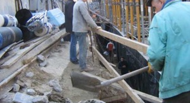 Москва сокращает количество гастарбайтеров вдвое