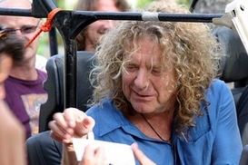 Два билета на концерт Led Zeppelin проданы по $170 тыс.  за каждый