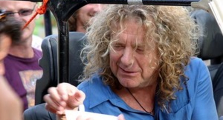 Два билета на концерт Led Zeppelin проданы по $170 тыс.  за каждый