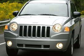 Названы худшие автомобили уходящего года