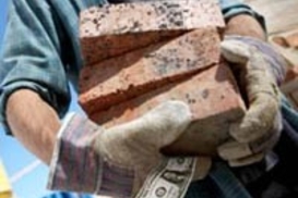 В Украине установят памятник украинскому гастарбайтеру