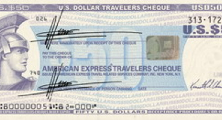 Аmerican Express предлагает украинцам хранить деньги в чеках, а не "в чулке"