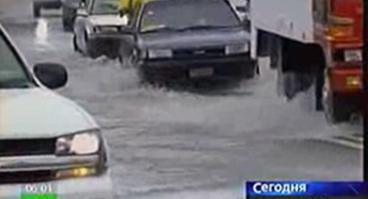 В Доминиканской республике бушует шторм – «карибские каникулы» лучше отложить