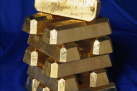 Золото продолжает расти