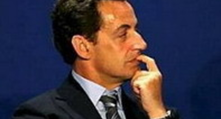 Президента Франции уличили в махинациях с недвижимостью