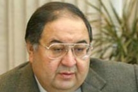 Усманов купил коллекцию Ростроповича до начала торгов