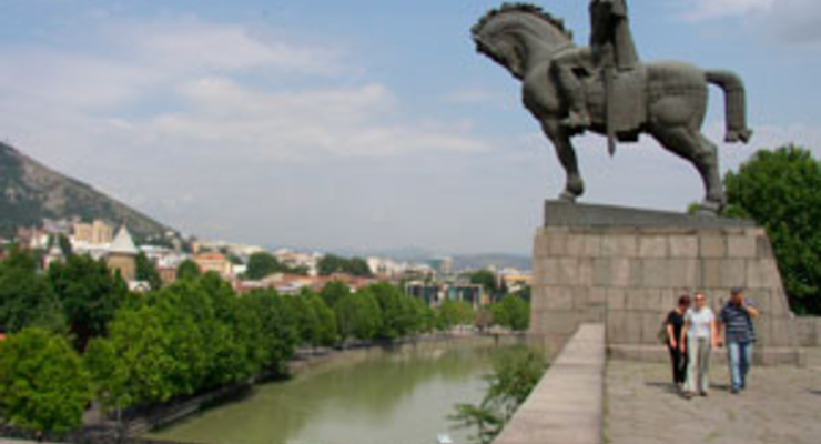 Недвижимость россиян в Гаграх и Пицунде могут конфисковать