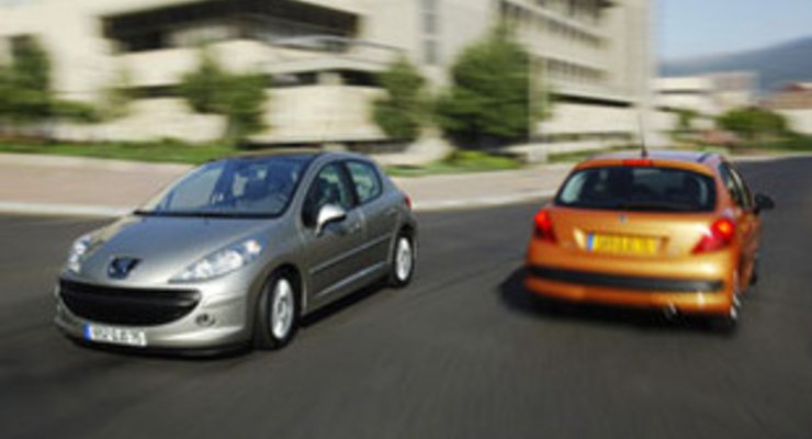 Peugeot отзывает свою 207 модель