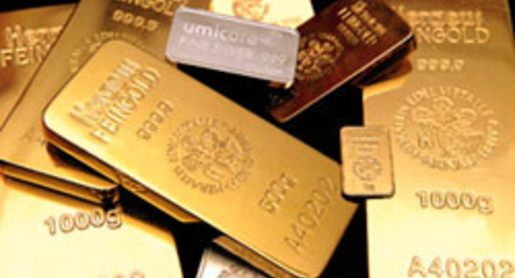 Цена золота через месяц-$700, через три - $730 за унцию
