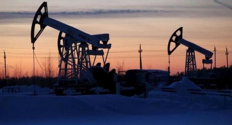 Нефть продолжает дешеветь, цена на WTI упала до $27