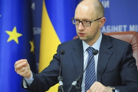 Яценюк поручил провести аудит и сменить руководство госкомпаний