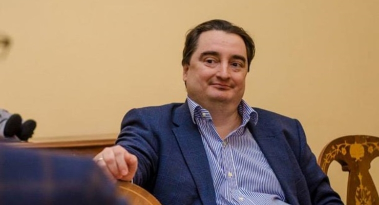 Новый медиа-проект Игоря Гужвы оформили на его жену