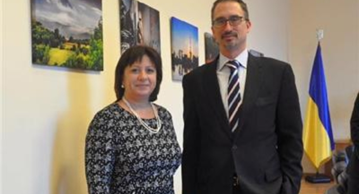 Яресько обсудила с Минфином США расширение помощи Украине