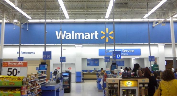 Ритейлер Walmart получил убытки впервые за 35 лет