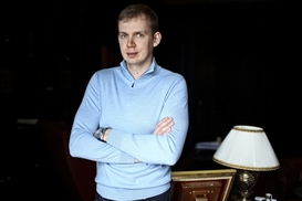 Крымский суд арестовал счета компании Курченко